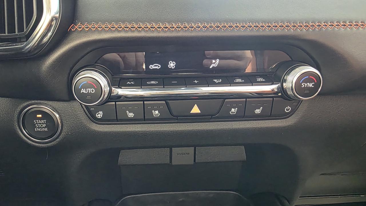 2024 Mazda CX-50 3.95% APR MANGER SPECIAL SUPER LOW KM Photo