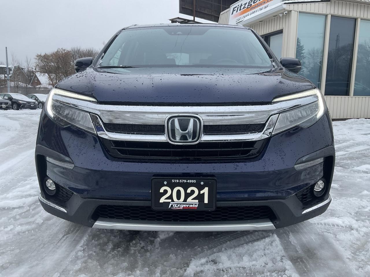 2021 Honda Pilot Touring 7 Passenger AWD - LTHR! NAV! BACK-UP CAM! Photo