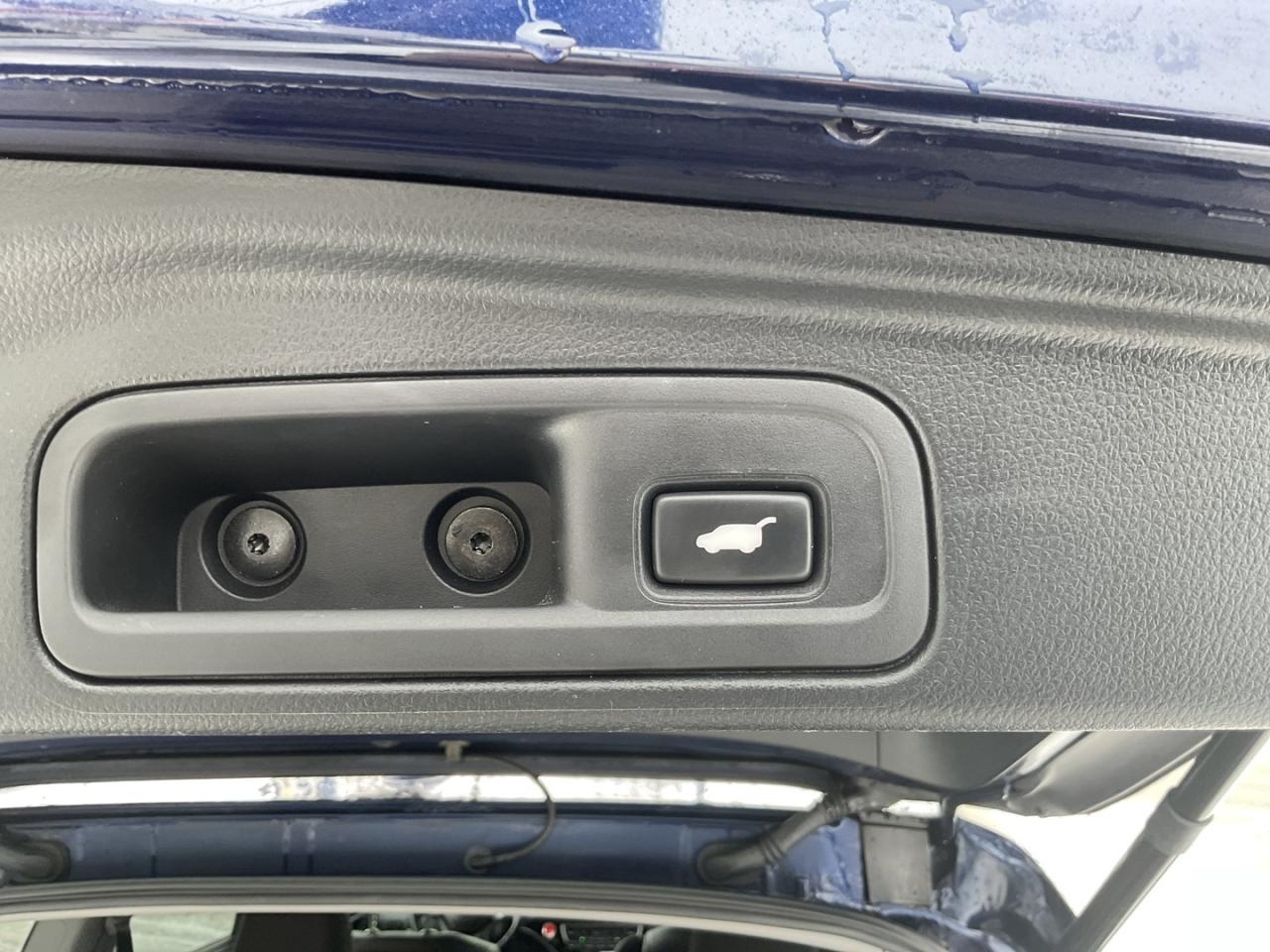 2021 Honda Pilot Touring 7 Passenger AWD - LTHR! NAV! BACK-UP CAM! Photo