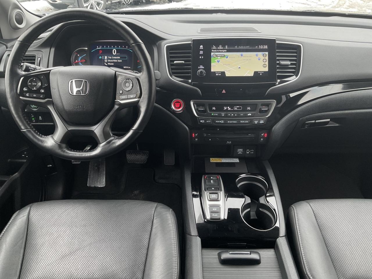 2021 Honda Pilot Touring 7 Passenger AWD - LTHR! NAV! BACK-UP CAM! Photo