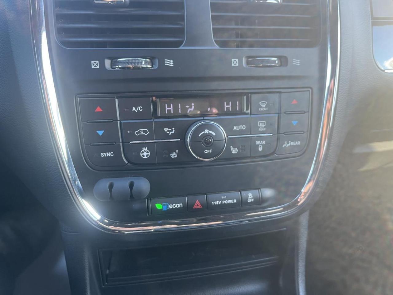 2020 Dodge Grand Caravan PREMIUM PLUS Photo