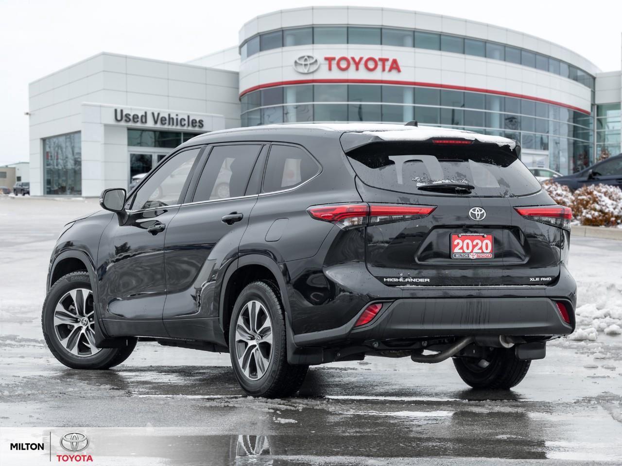 2020 Toyota Highlander AWD LEATHER SUNROOF BLIND SPOT CARPLAY XLE Photo4