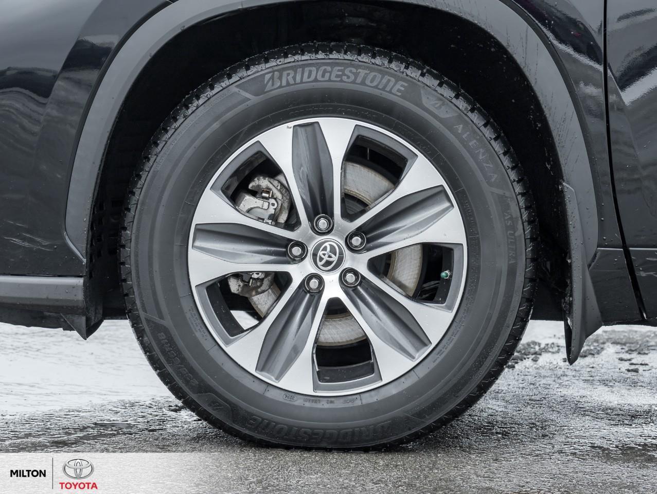 2020 Toyota Highlander AWD LEATHER SUNROOF BLIND SPOT CARPLAY XLE Photo3