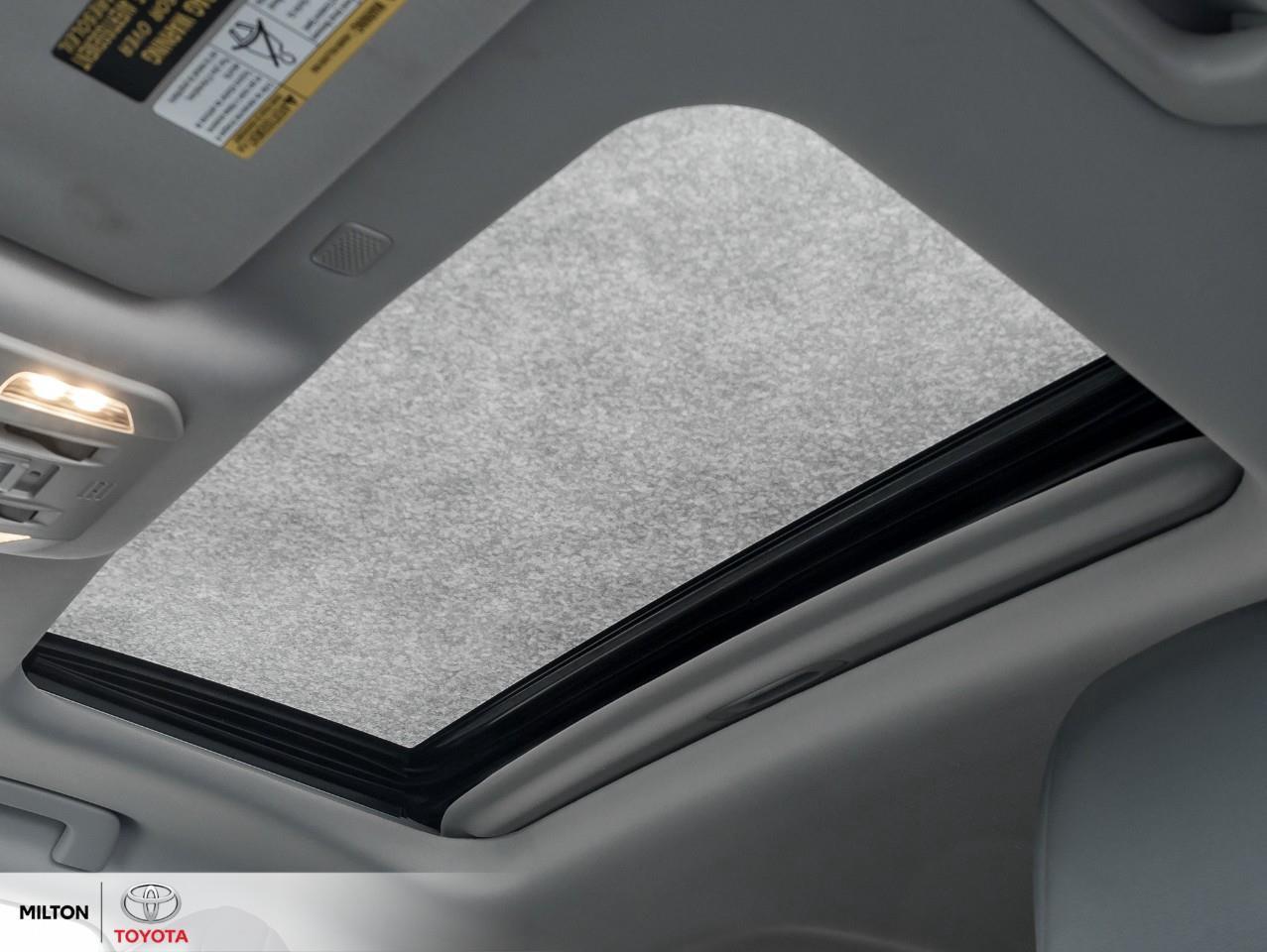 2020 Toyota Highlander AWD LEATHER SUNROOF BLIND SPOT CARPLAY XLE Photo