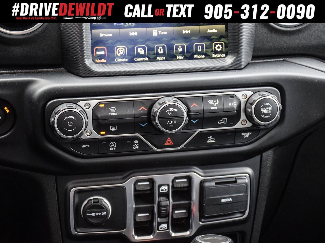 2021 Jeep Gladiator OVERLAND   LEATHER   TRAILER TOW GROUP Photo