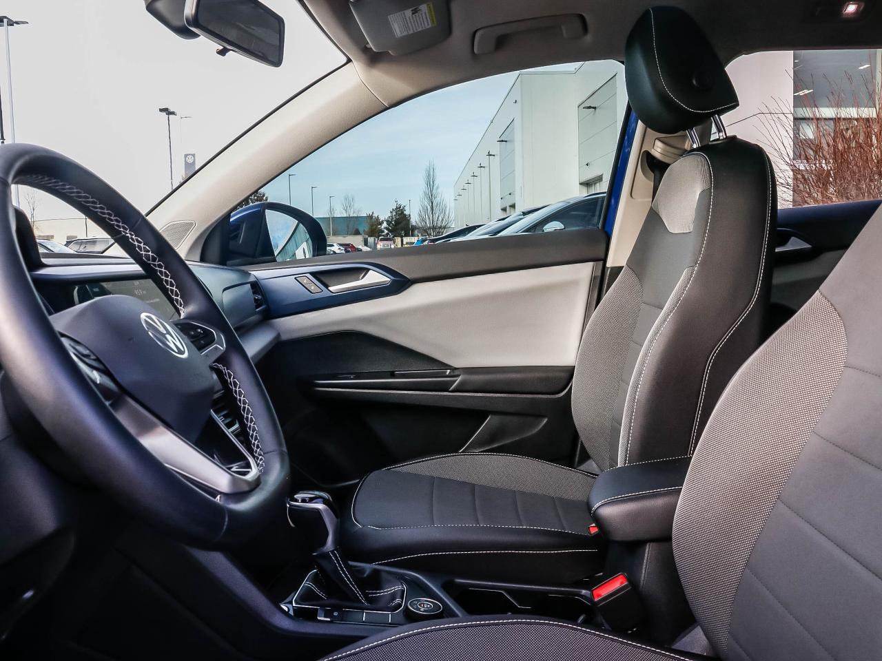 2022 Volkswagen Taos Comfortline 4Motion Photo