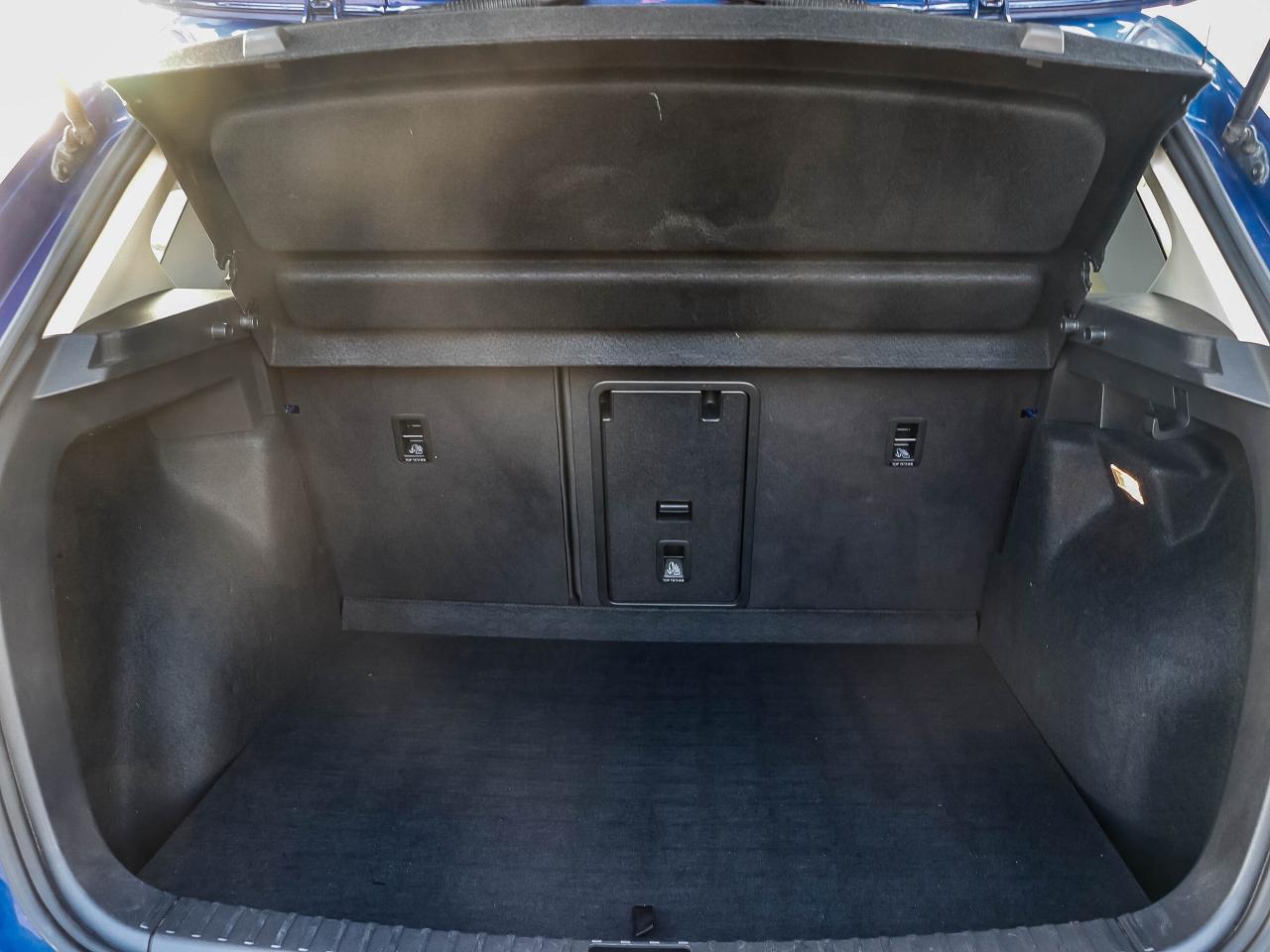 2022 Volkswagen Taos Comfortline 4Motion Photo