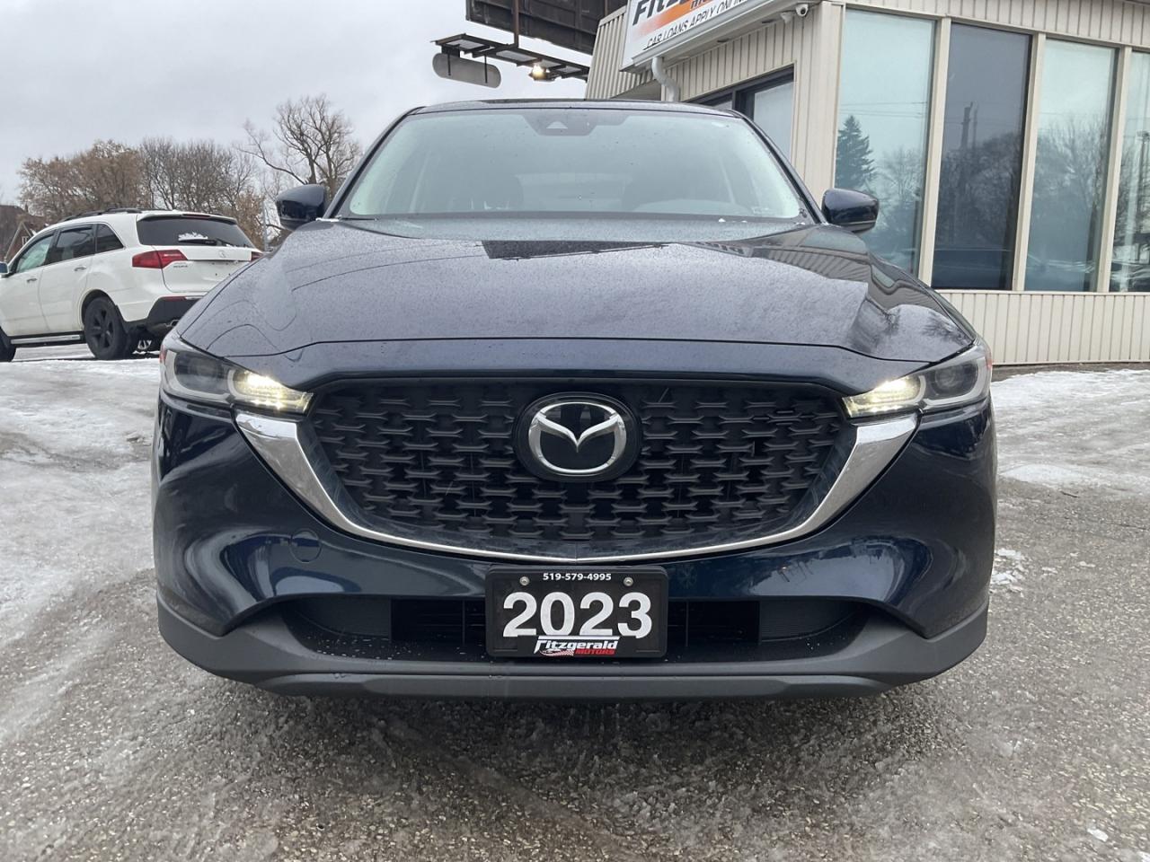 2023 Mazda CX-5 GX - BACK-UP CAM! BSM! CAR PLAY! Photo