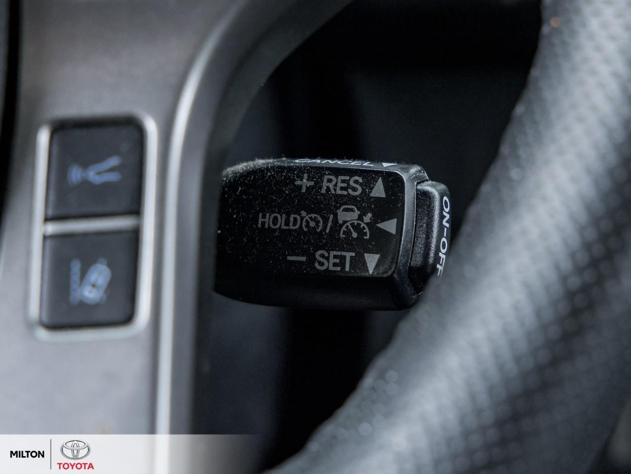 2023 Toyota Tacoma CREW CAB HEATED SEATS BACKUP CAMERA POWER SEAT ALL Photo