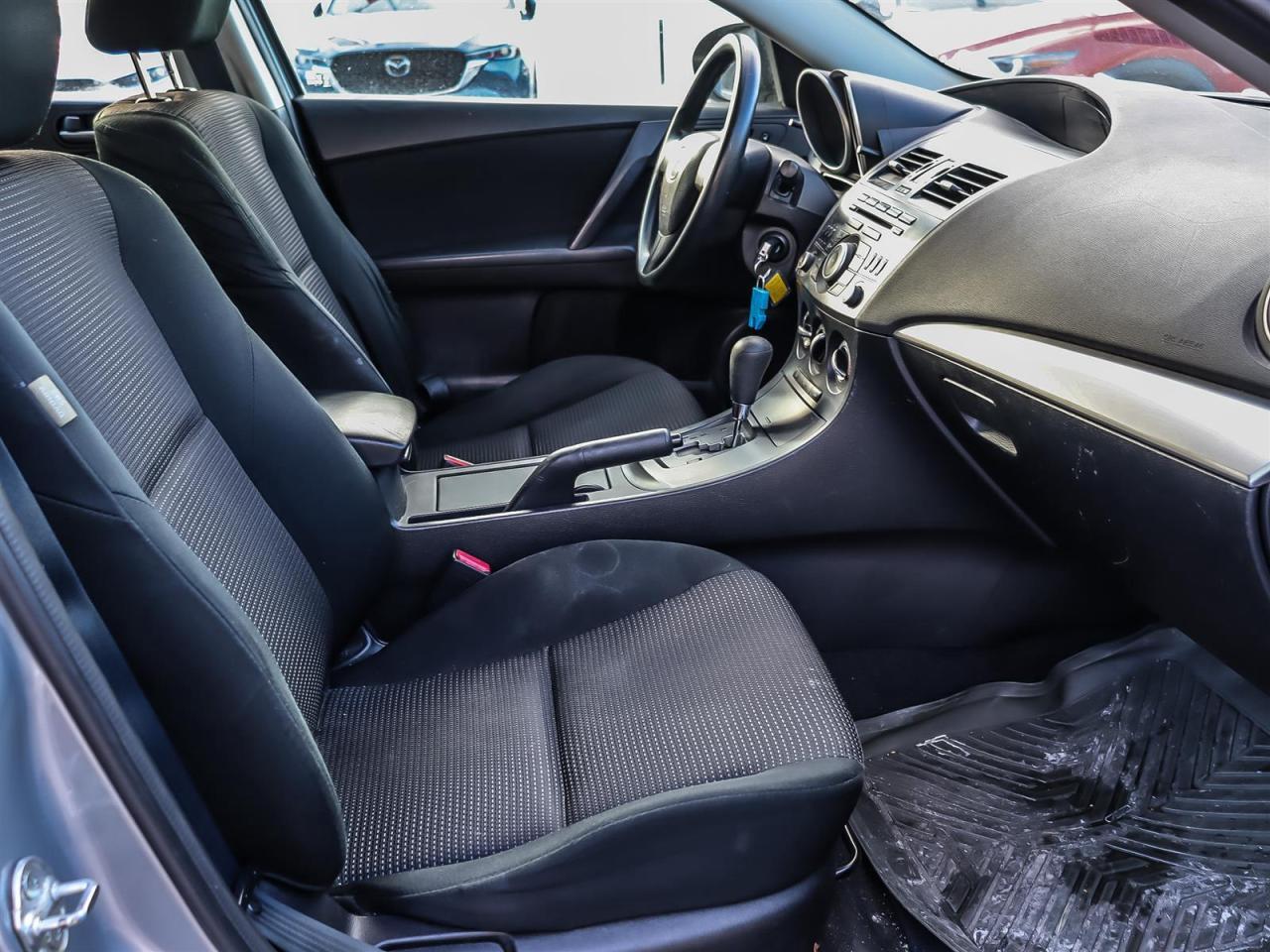 2012 Mazda MAZDA3 AUTO SEDAN CLEAN CARFAX Photo