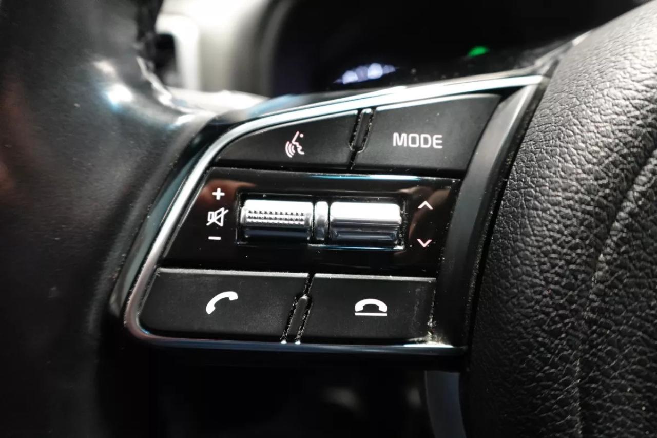 2020 Kia Sportage EX   Heated Seats   Heated Wheel   Dual Climate Co Photo