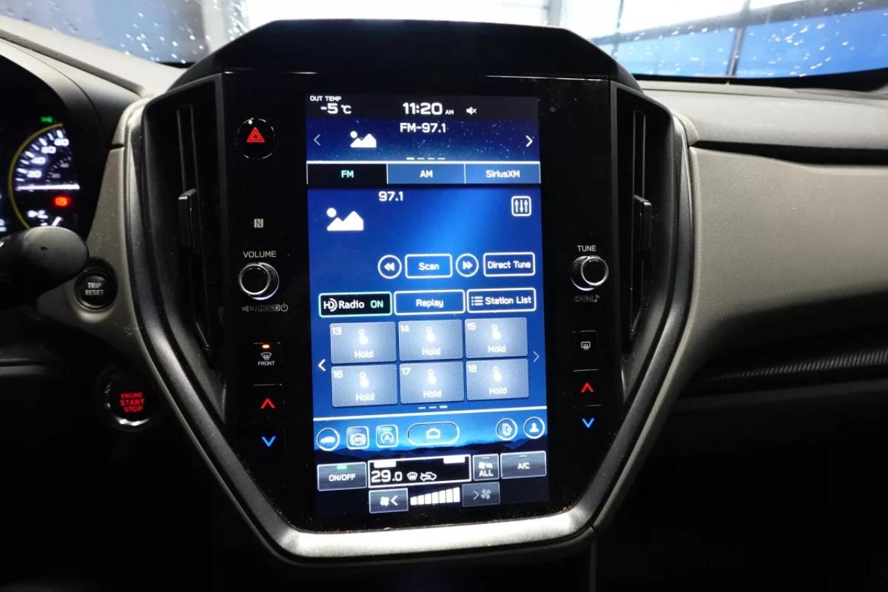 2024 Subaru Crosstrek ONYX   AWD   2.5L   BACKUP CAM   APPLE CARPLAY   A Photo