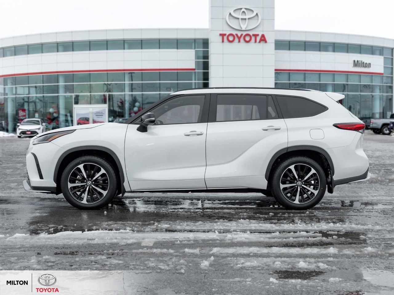 2022 Toyota Highlander XSE AWD LEATHER HEATED STEERING SUNROOF ONE OWNER Photo