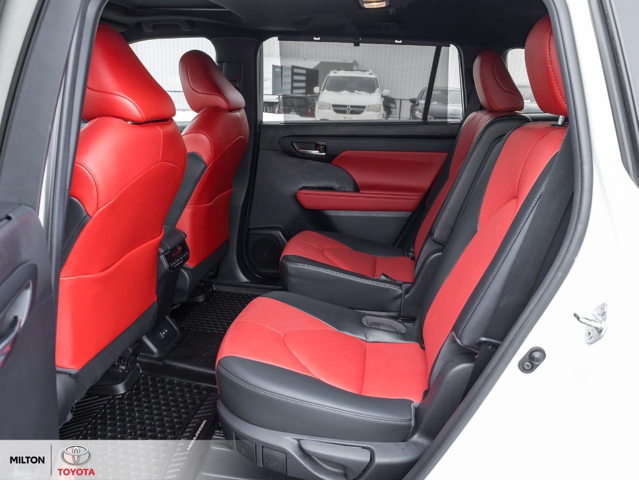 2022 Toyota Highlander XSE AWD LEATHER HEATED STEERING SUNROOF ONE OWNER Photo