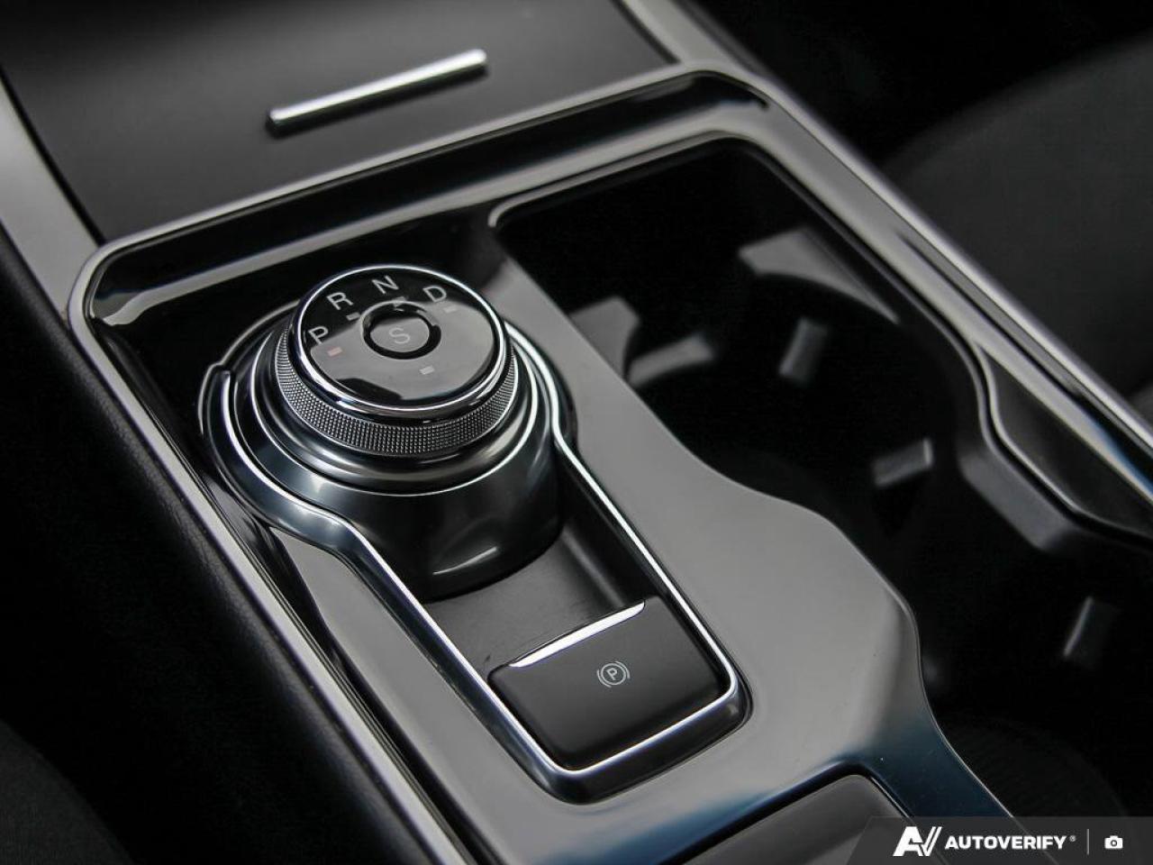 2019 Ford Edge SEL Photo