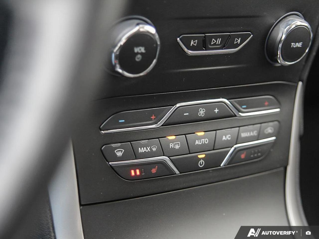 2019 Ford Edge SEL   AWD   Heated Seats   Push Button Photo