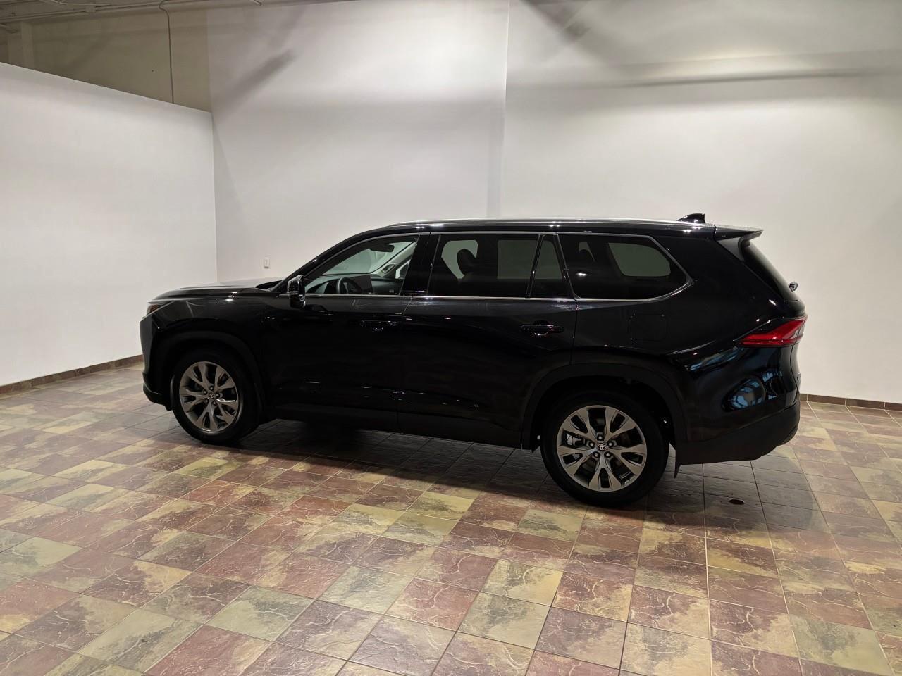 2024 Toyota Grand Highlander Limited Photo