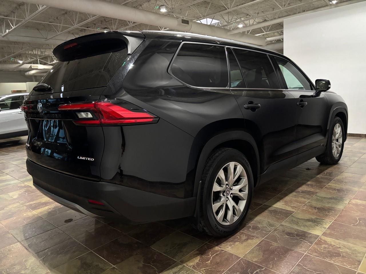 2024 Toyota Grand Highlander Limited Photo