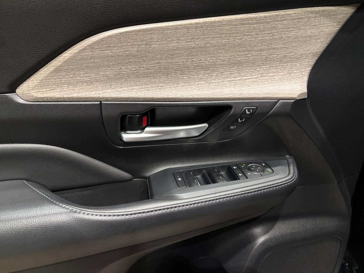 2024 Toyota Grand Highlander Limited Photo