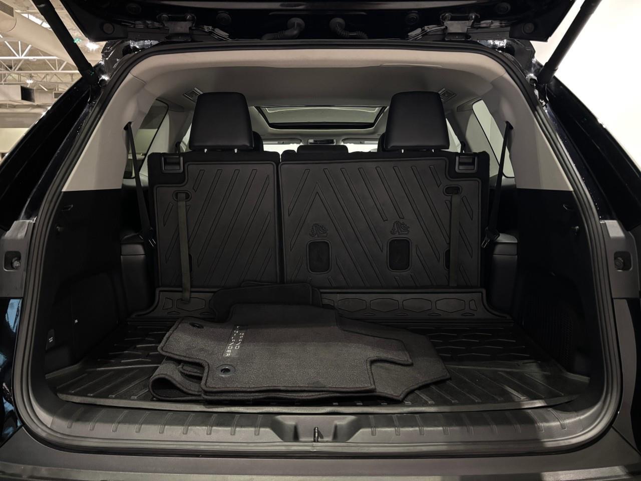 2024 Toyota Grand Highlander Limited Photo