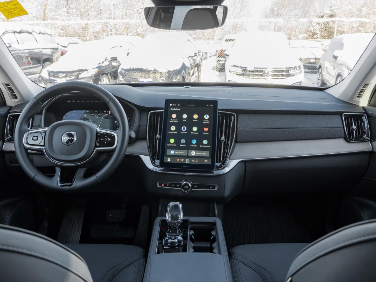 2025 Volvo XC90 2025.5 B6 AWD Core  LOW KM  20" ALLOY WHEELS  CPO Photo