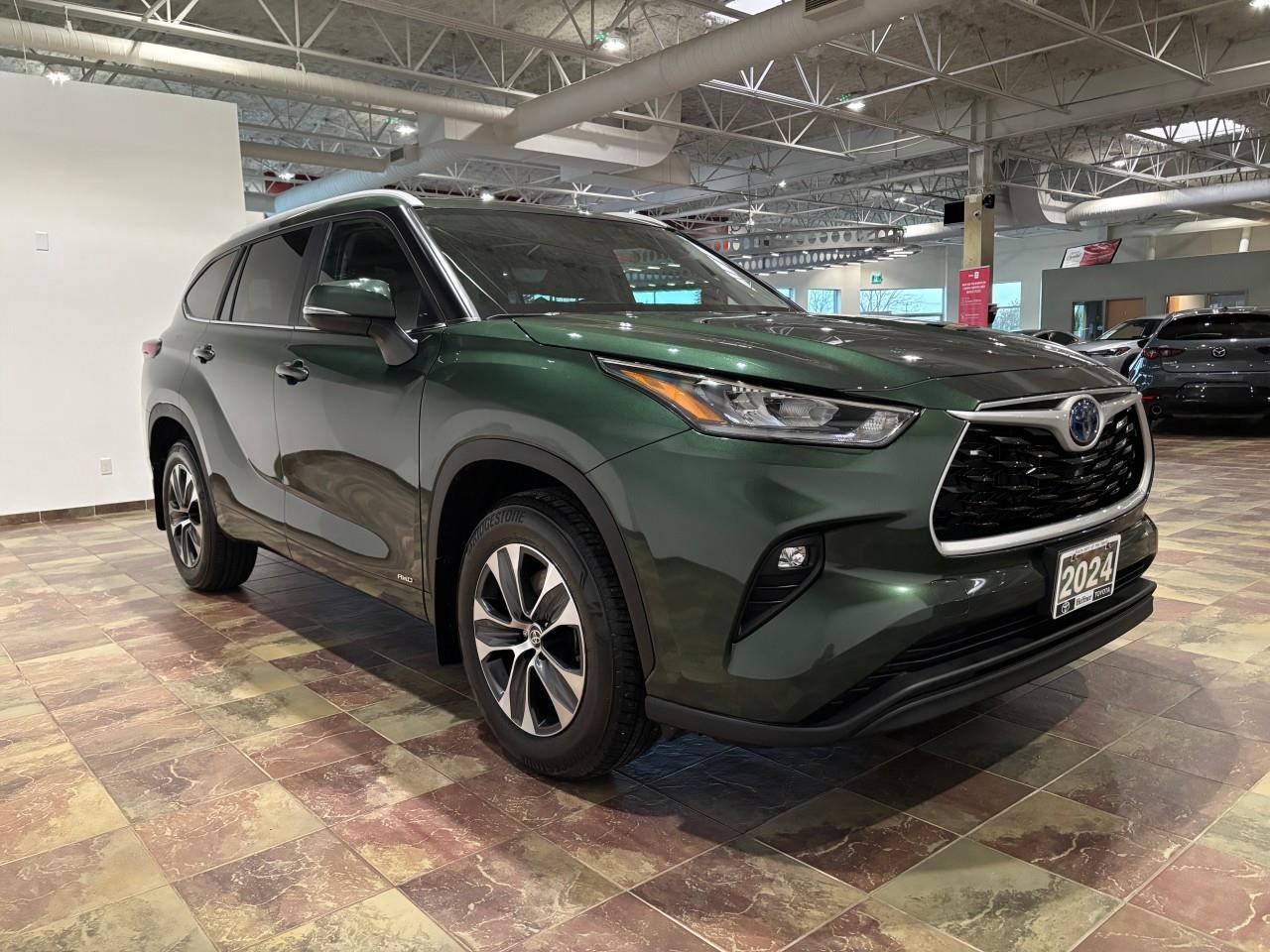 2024 Toyota Highlander Hybrid XLE Photo