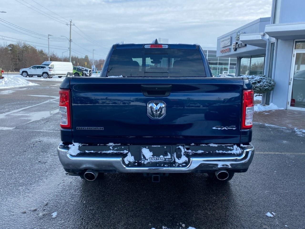 2023 RAM 1500 Big Horn 4x4 Crew Cab 5'7 Box Photo