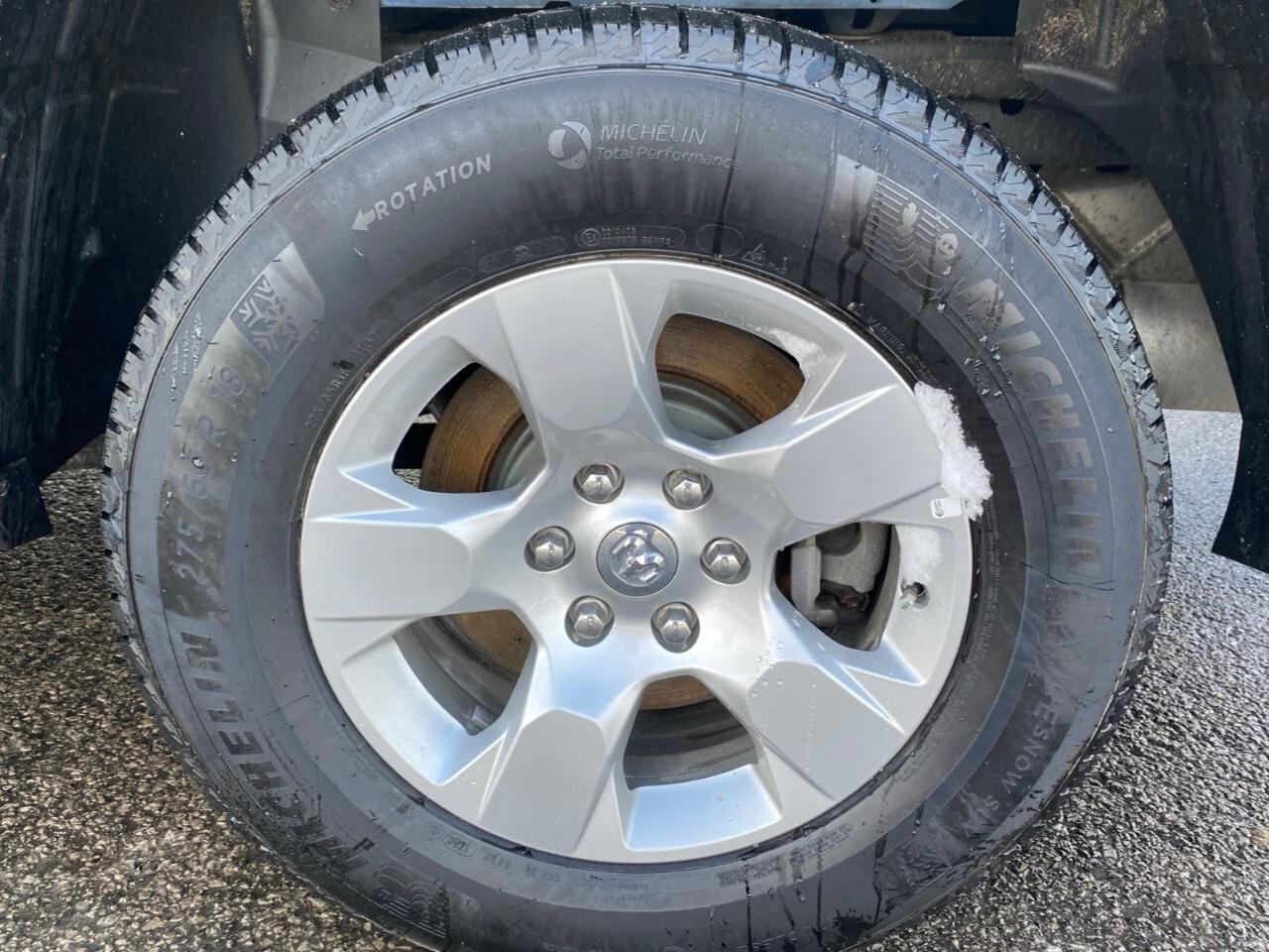 2023 RAM 1500 Big Horn 4x4 Crew Cab 5'7 Box Photo