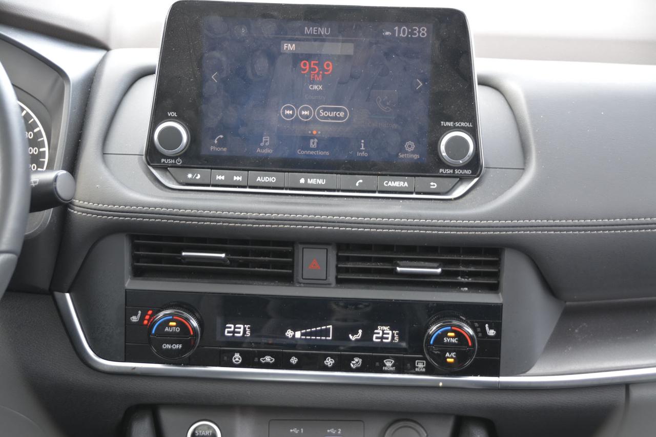 2023 Nissan Rogue AWD SV Moonroof Photo