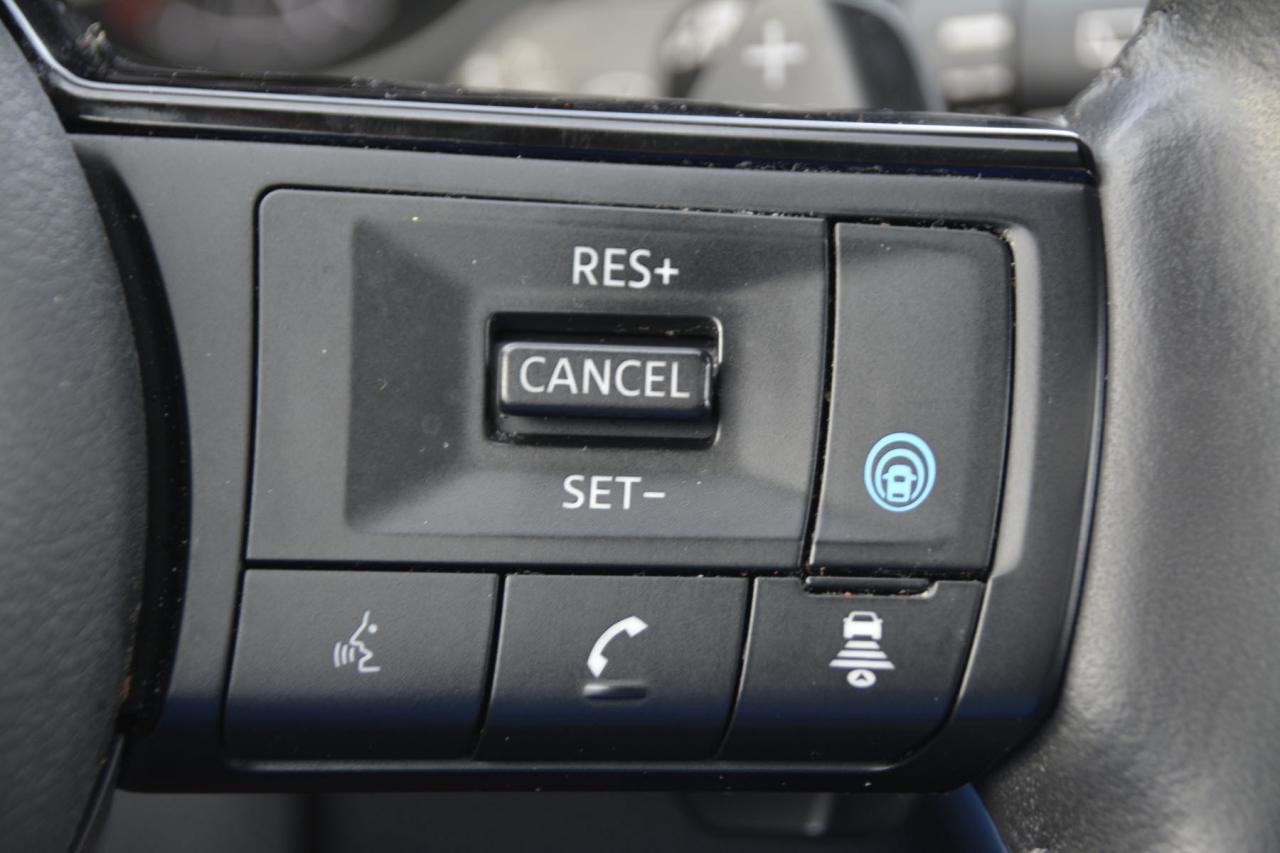 2023 Nissan Rogue AWD SV Moonroof Photo