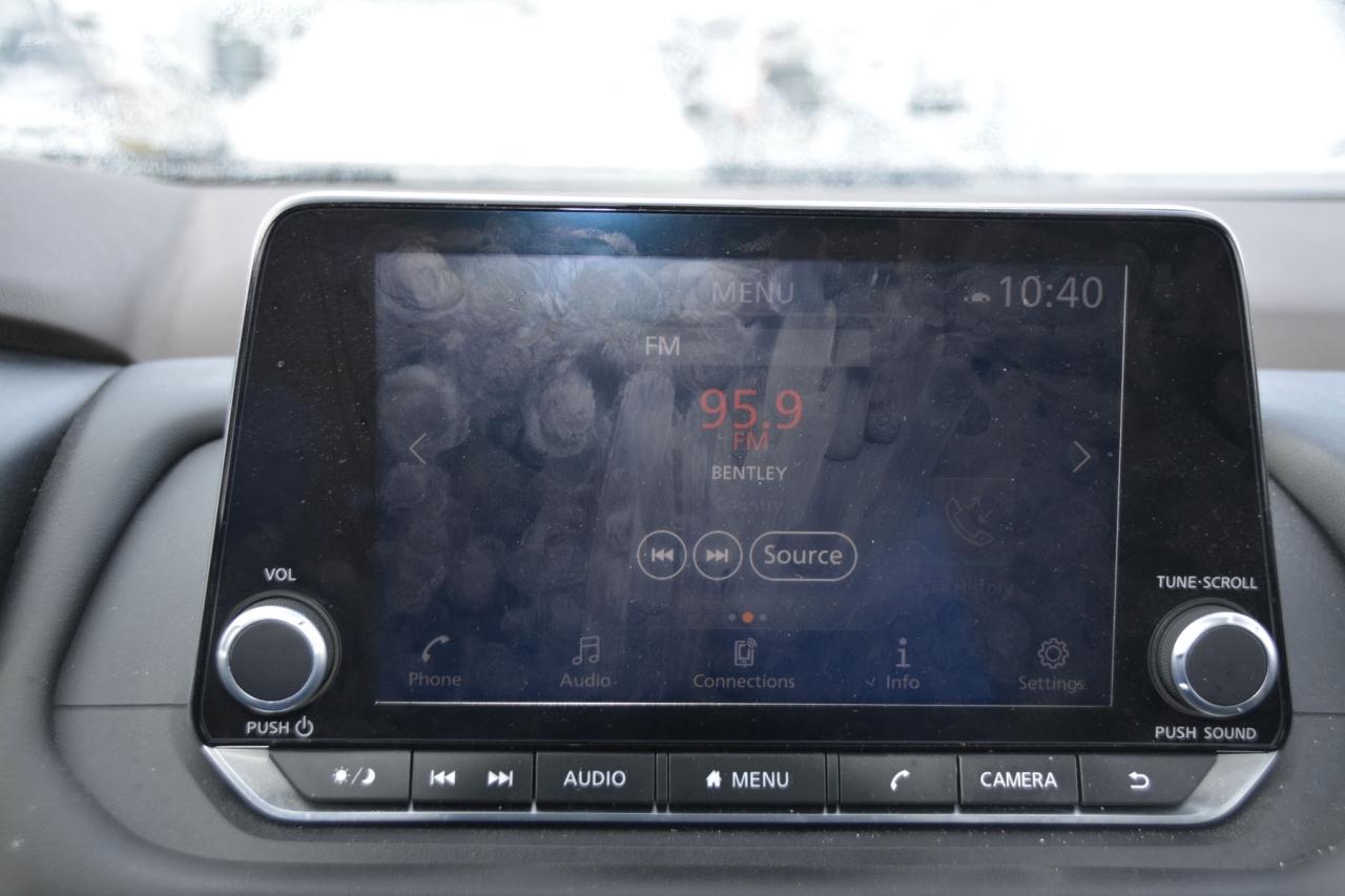 2023 Nissan Rogue AWD SV Moonroof Photo