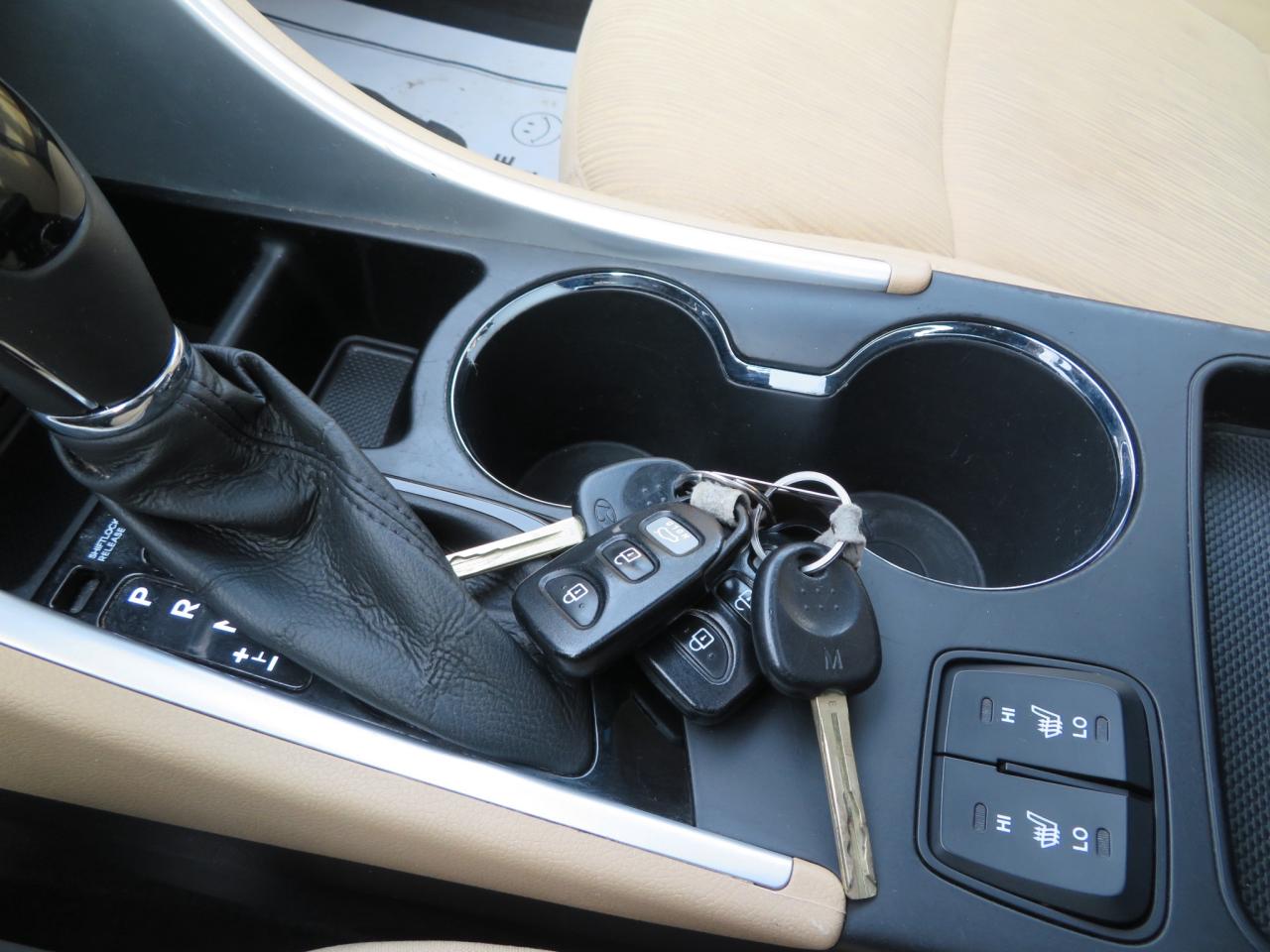 2011 Hyundai Sonata 4dr Sdn 2.4L Auto GLS Photo