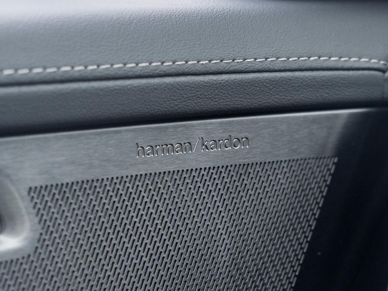 2025 Volvo XC90 2025.5 B6 AWD ULTRA Bright Theme 7-Seater  LOW KM Photo