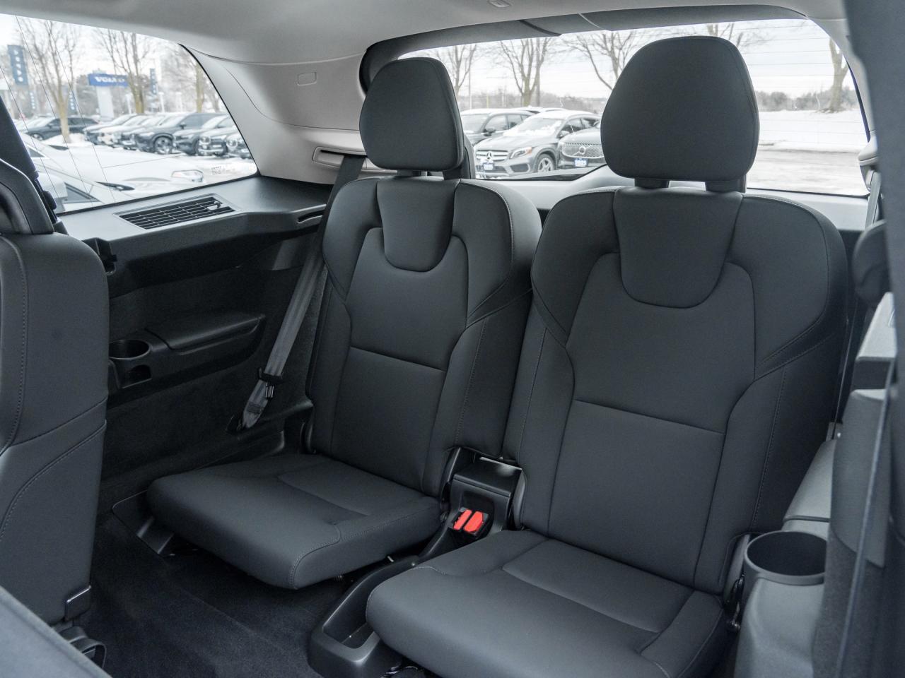 2025 Volvo XC90 2025.5 B6 AWD PLUS <9000km> 21" ALLOY WHEELS CPO Photo