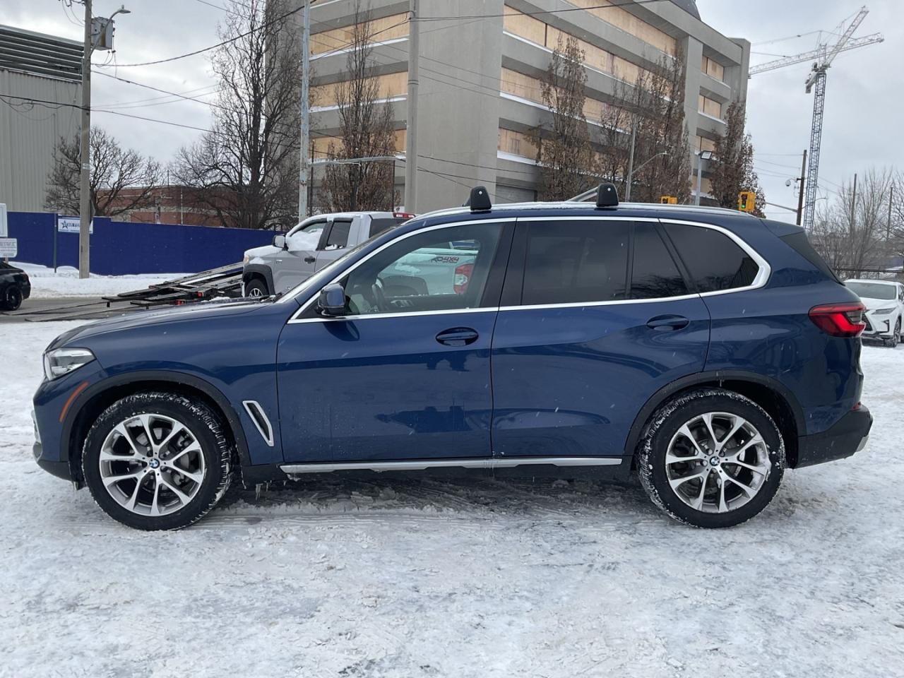 2019 BMW X5 xDrive40i - LTHR! NAV! BACK-UP CAM! BSM! PANO ROOF Photo