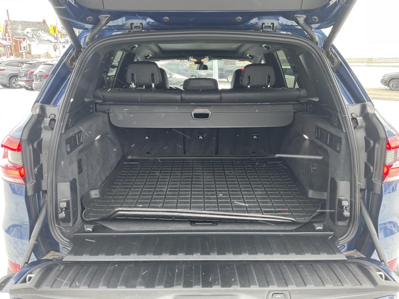 2019 BMW X5 xDrive40i - LTHR! NAV! BACK-UP CAM! BSM! PANO ROOF Photo