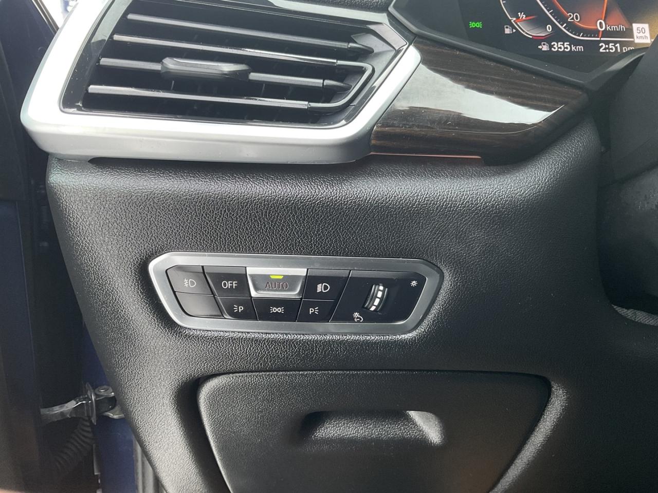 2019 BMW X5 xDrive40i - LTHR! NAV! BACK-UP CAM! BSM! PANO ROOF Photo