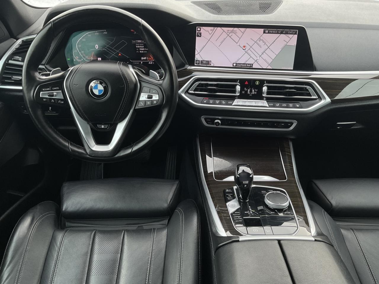 2019 BMW X5 xDrive40i - LTHR! NAV! BACK-UP CAM! BSM! PANO ROOF Photo