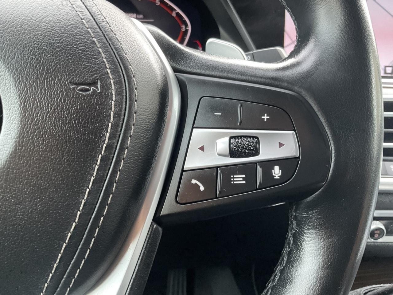 2019 BMW X5 xDrive40i - LTHR! NAV! BACK-UP CAM! BSM! PANO ROOF Photo