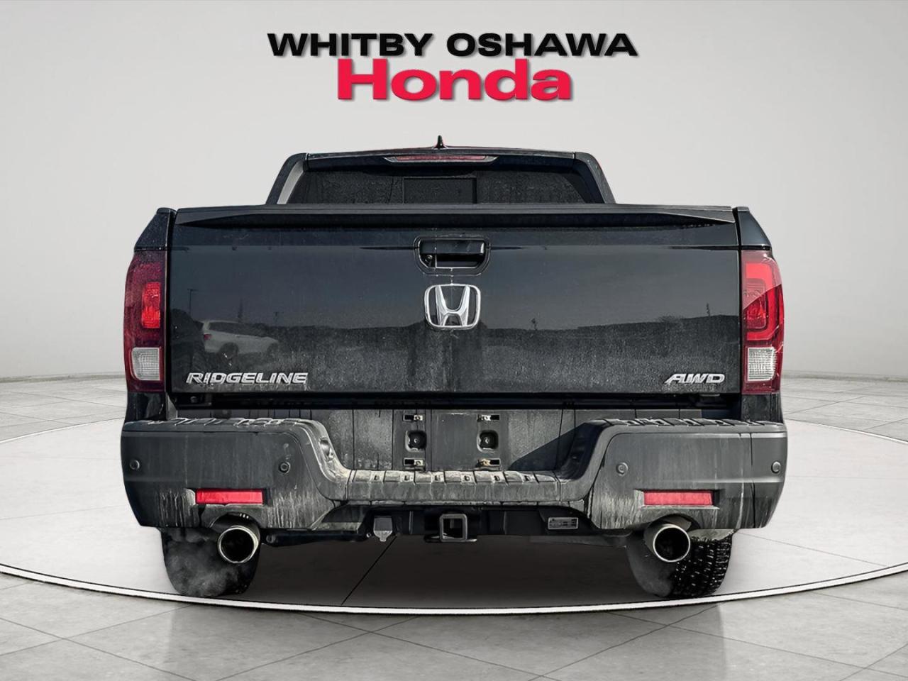 2023 Honda Ridgeline Black Edition Photo3