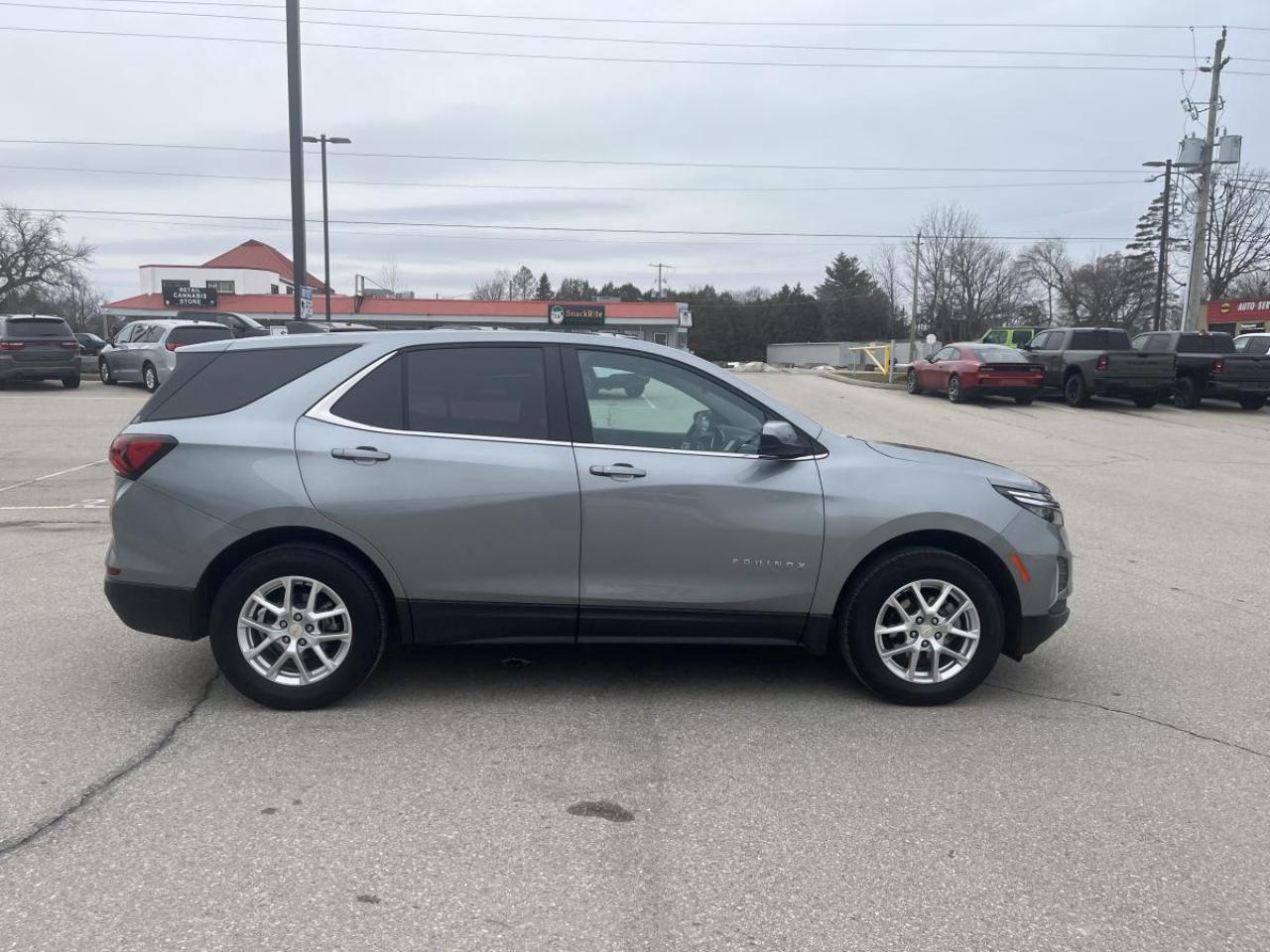 2023 Chevrolet Equinox LT Photo