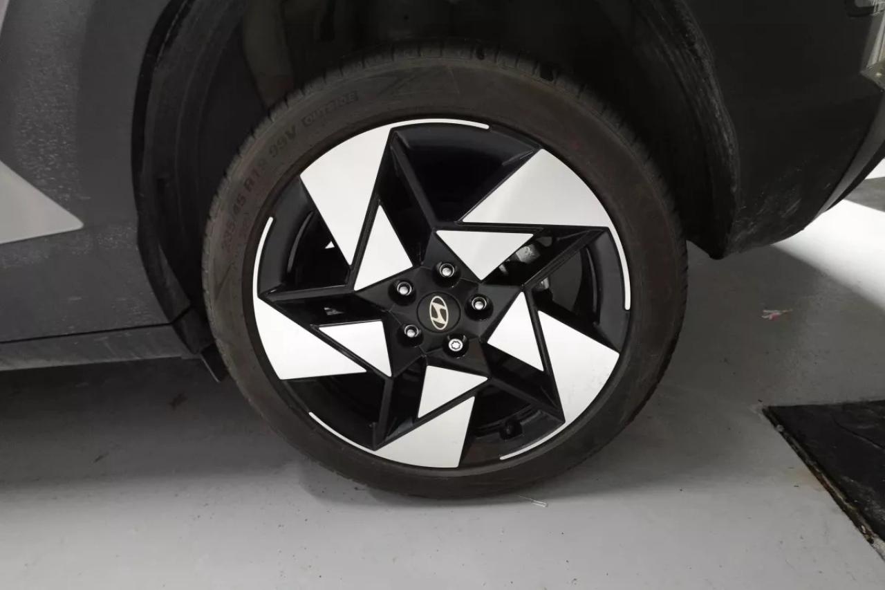 2025 Hyundai KONA PREFERRED SPORT   AWD   HEATED SEATS   HEATED WHEE Photo