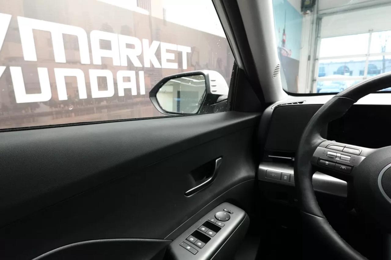 2025 Hyundai KONA PREFERRED SPORT   AWD   HEATED SEATS   HEATED WHEE Photo
