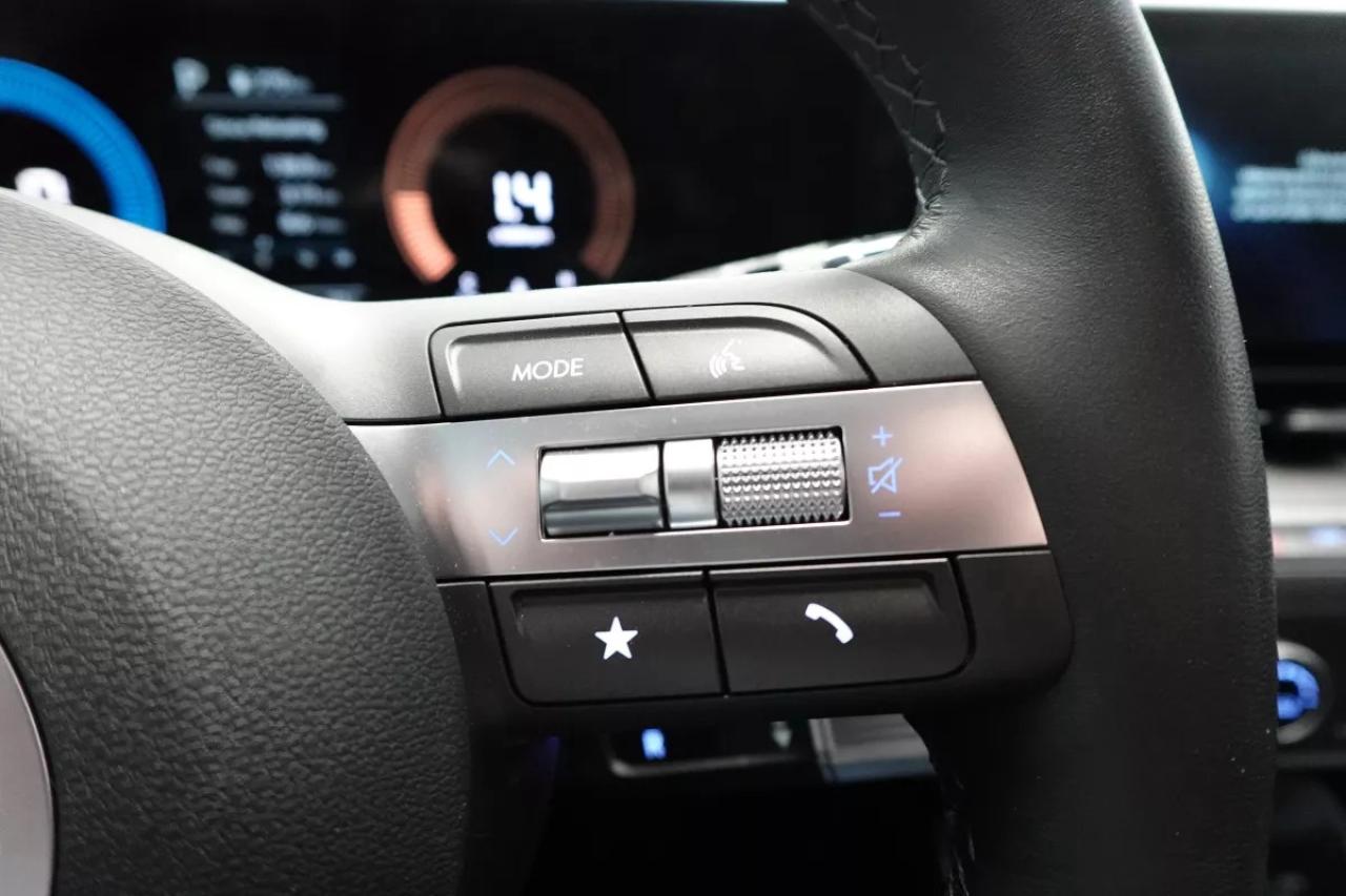 2025 Hyundai KONA PREFERRED SPORT   AWD   HEATED SEATS   HEATED WHEE Photo
