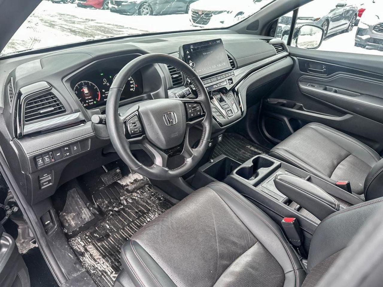 2025 Honda Odyssey Black Edition Photo
