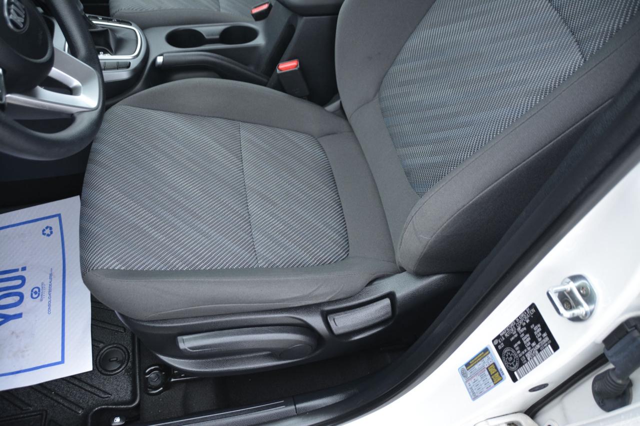 2021 Kia Seltos LX Photo