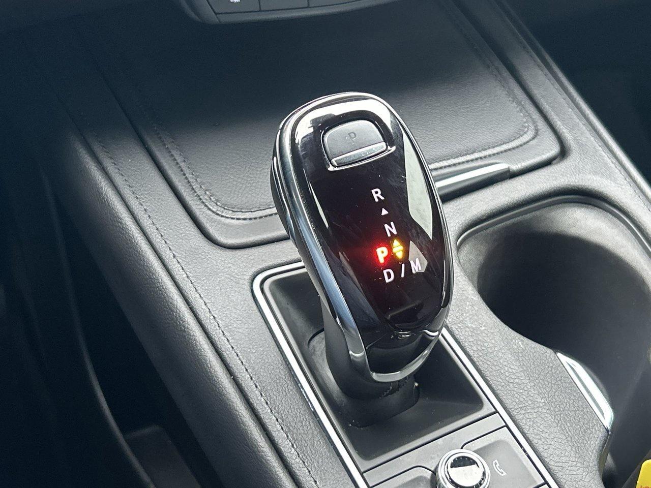 2024 Cadillac XT4 Sport Low KMS Rates from 4.99% Blind-Spot Photo