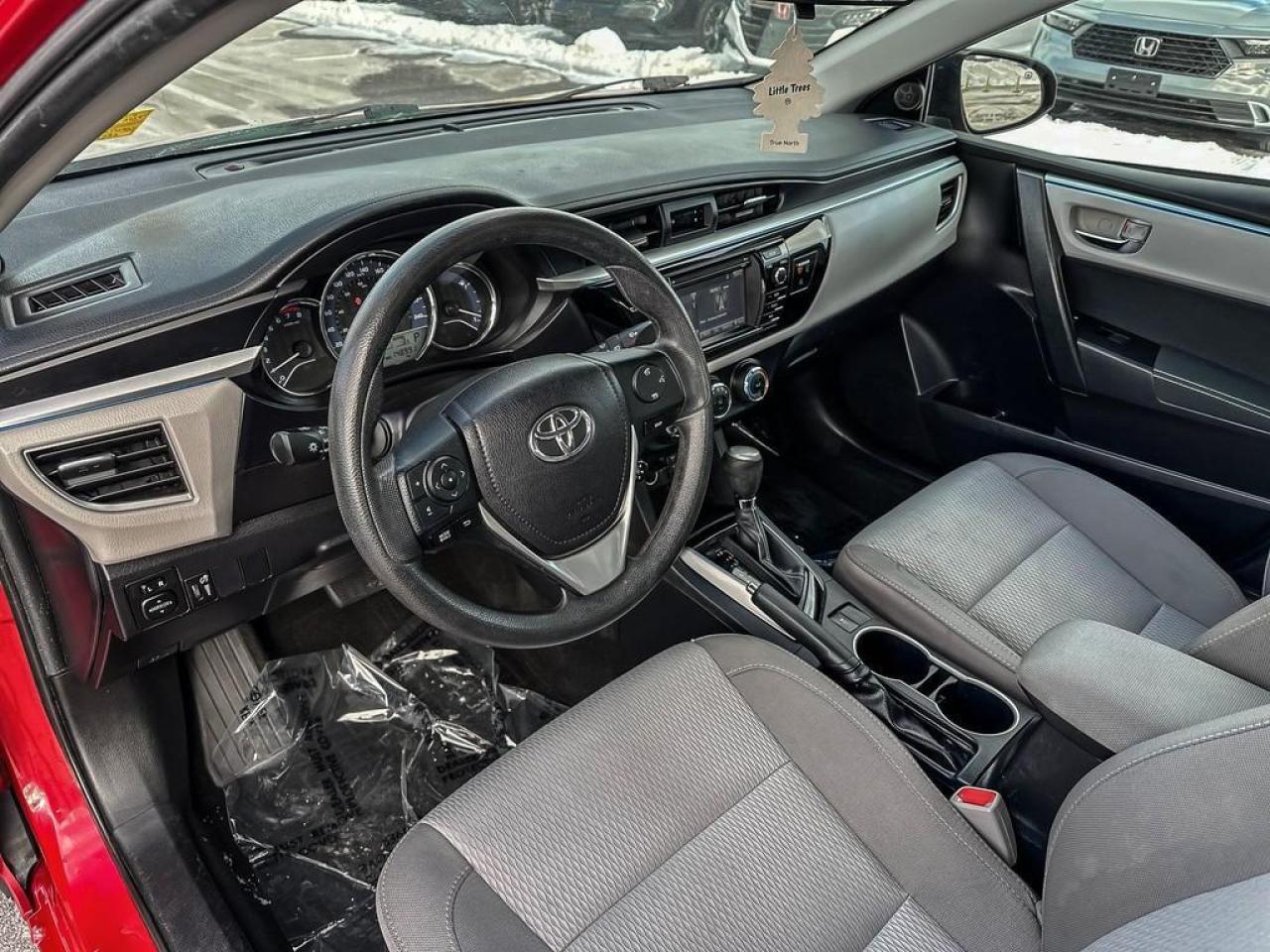 2016 Toyota Corolla CE Photo