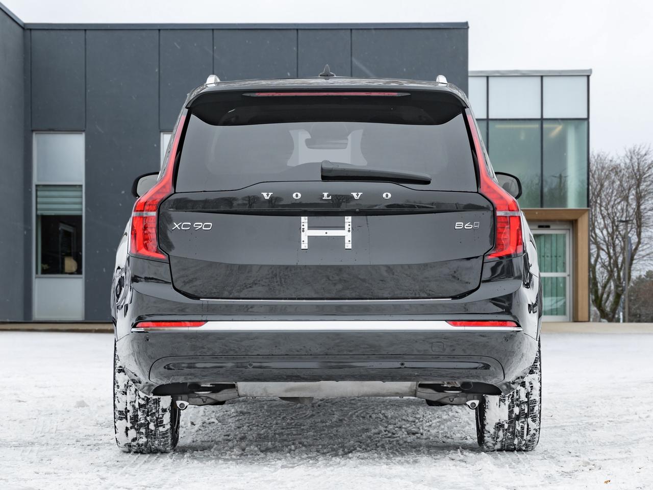 2025 Volvo XC90 2025.5 B6 AWD 7-Seater  20" ALLOY  VOLVO CPO Photo