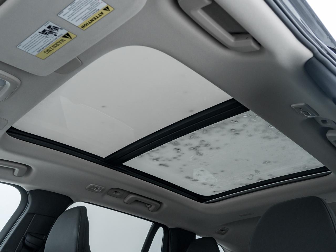 2025 Volvo XC90 2025.5 B6 AWD 7-Seater  HOLIDAY SPECIAL  20" ALLOY Photo